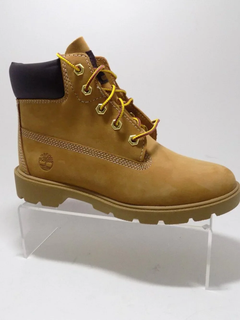 Timberland Classic 6 Inch Waterproof Classic Boot Big Kids- Size 4- New